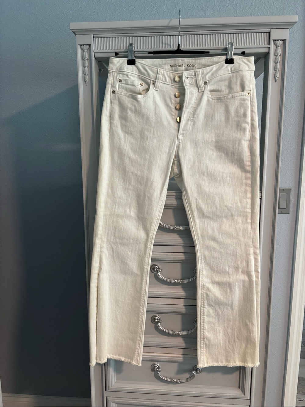 Michael Kors Cream Straight-Leg Button-Front Jeans